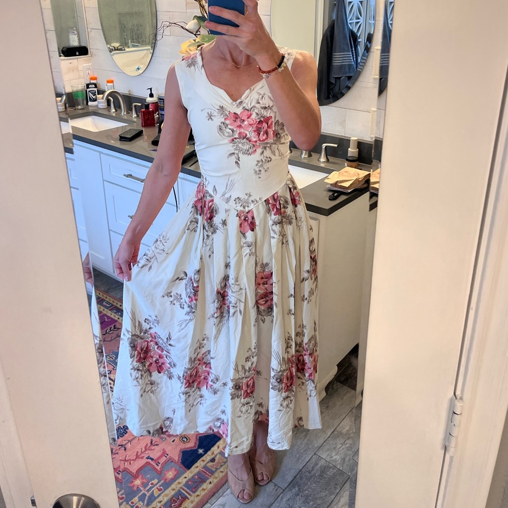 Vintage Floral Sleeveless Dress; XS